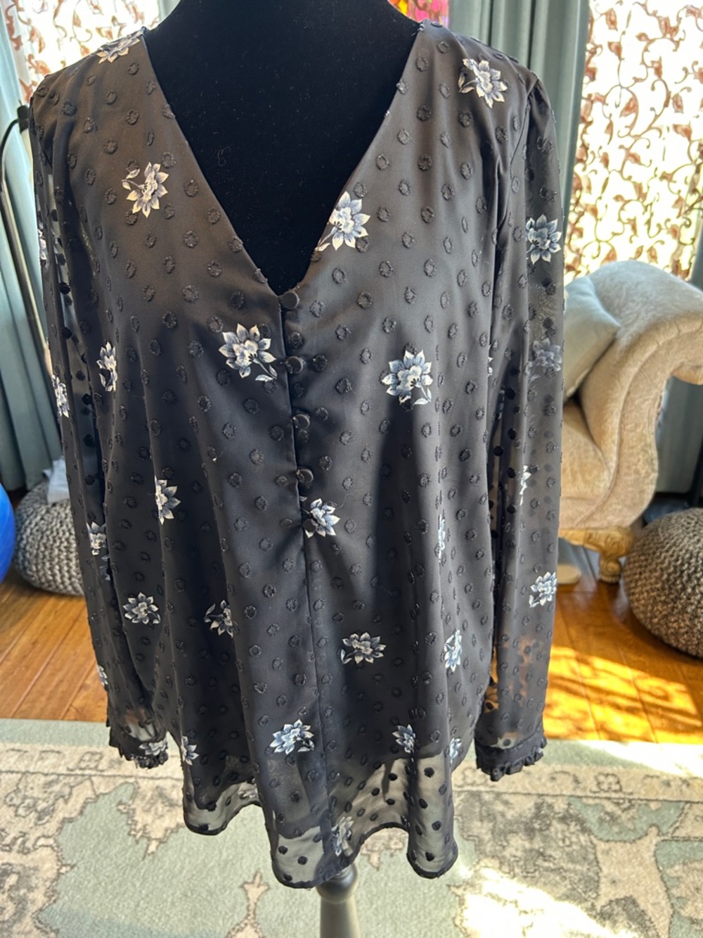 LOFT Black Sheer Dot-Texture Floral Button V-Neck Blouse